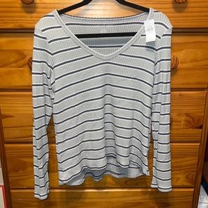 American Eagle striped long sleeve top!